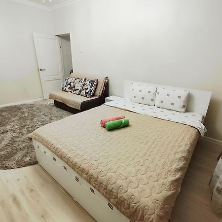 Марина 3 Apartment Алма Ата Екстериор снимка